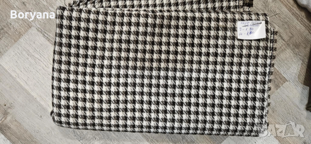 парче плат вълнено каре