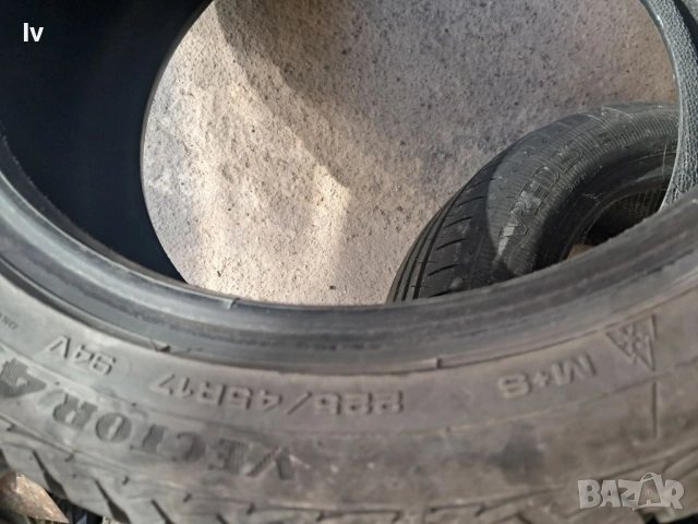Летни гуми 225/45/17 - 2 бр , снимка 3 - Гуми и джанти - 54358707