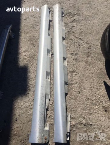 Toyota corolla verso 2008година ляв праг и трети стоп, снимка 3 - Части - 40345852