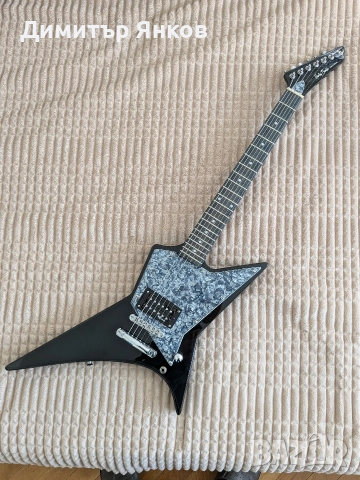 електрическа китара звезда