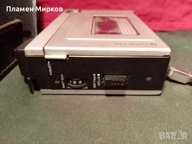 Репортерски касетофон SANYO, снимка 8 - Радиокасетофони, транзистори - 52852241