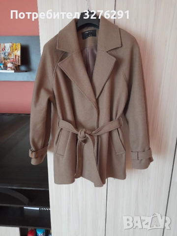 Кафяво палто