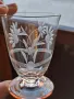 стъклена гравирана чаша от розово стъкло  20/2, снимка 1
