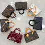Louis Vuitton Дамска Чанта Луис Витон - Различни Цветове Код SK2078, снимка 1