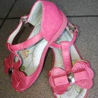Детски сандали, розов цвят номер 25,стелка от естествена кожа, леки и удобни, снимка 3 - Детски сандали и чехли - 37212750