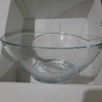 Големи стъклени чинии 4 броя 