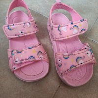 Сандалки H&M, снимка 1 - Детски сандали и чехли - 36917197