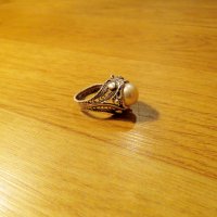 дамски османски сребърен пръстен с естествена перла , стар голям сребърен турски пръстен с перла, , снимка 1 - Пръстени - 38220869