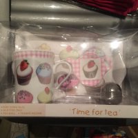 Комплект за чай с чаша с мини плато за сладки, снимка 1 - Чаши - 35053778