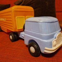 Стар детски камион от Соца , снимка 2 - Образователни игри - 42721289