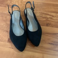 Затворени сандали, снимка 1 - Дамски ежедневни обувки - 42681833