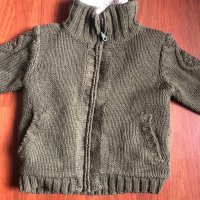 Зимна дебела жилетка, снимка 2 - Детски пуловери и жилетки - 31053508