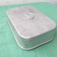 Стара алуминиева кутия за храна/сандвичи, снимка 2 - Кутии за храна - 29913204