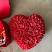Подаръчни кутии със сърце от вечни рози, мече, свитъци 100 езика Обичам те , снимка 2 - Други - 38330274