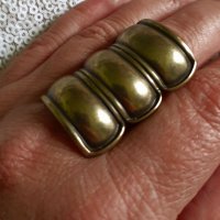 Много масивен пръстен от бронз , снимка 1 - Пръстени - 40805478