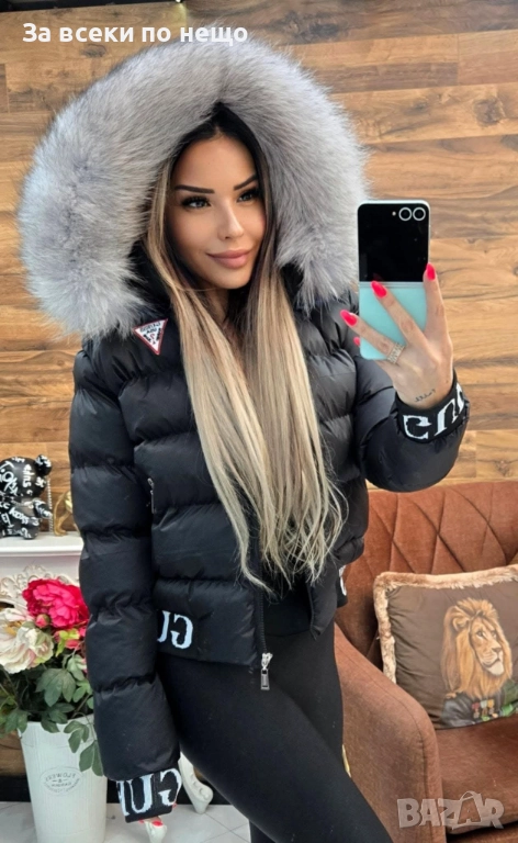 Guess Дамско Черно Зимно Яке С Естествен Пух На Качулката Гес Код W.S.O.19, снимка 1