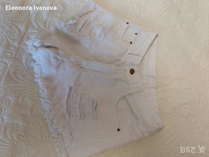 Дрехи по 7 лв С размер, снимка 1