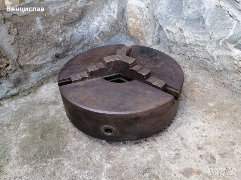 Стар Соц Стругарски Патронник, Фланец / 30 кг. / 320 мм. , снимка 1