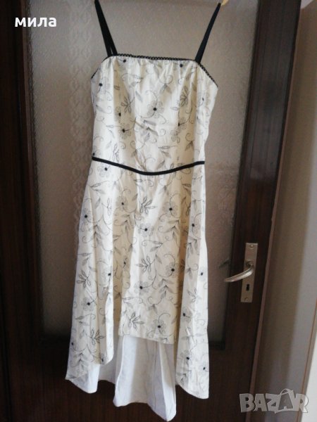 Красива рокля, снимка 1