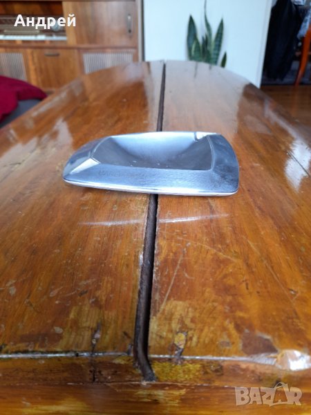 Стар пепелник Parliament, снимка 1