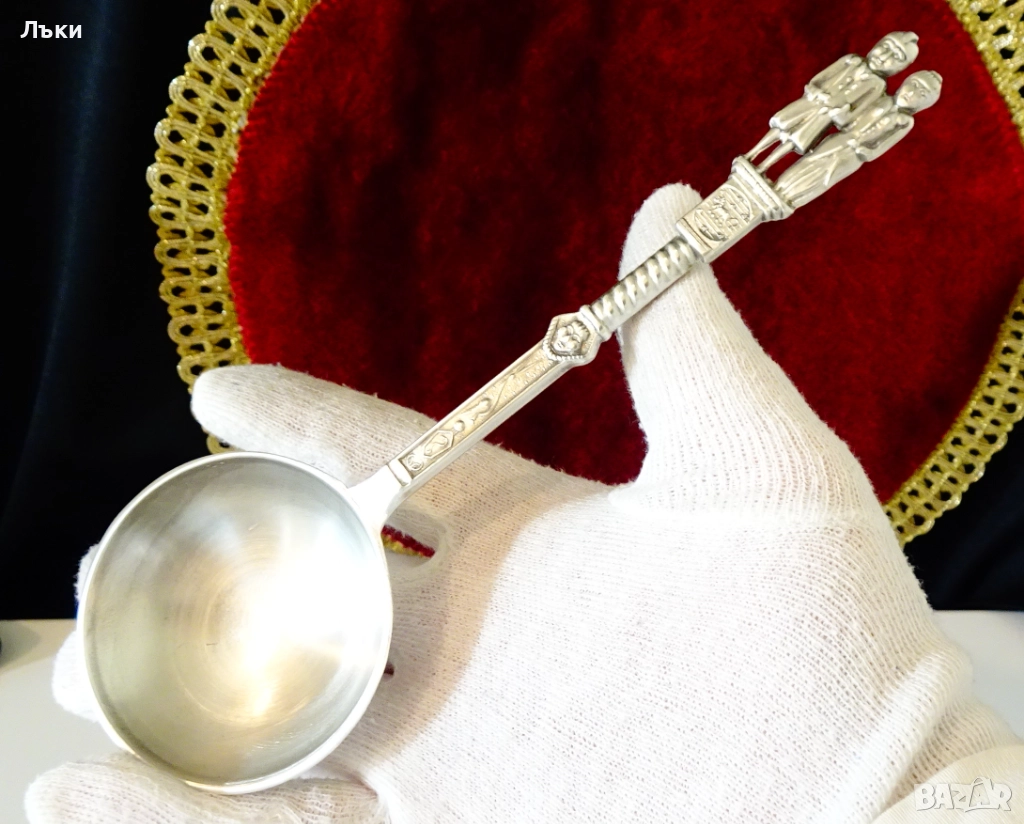 Калаена лъжица за калаена сватба с фигури на съпрузи,ангел,щъркел. , снимка 1