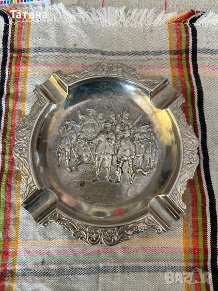 Пепелник Тримата Мускетари, снимка 1