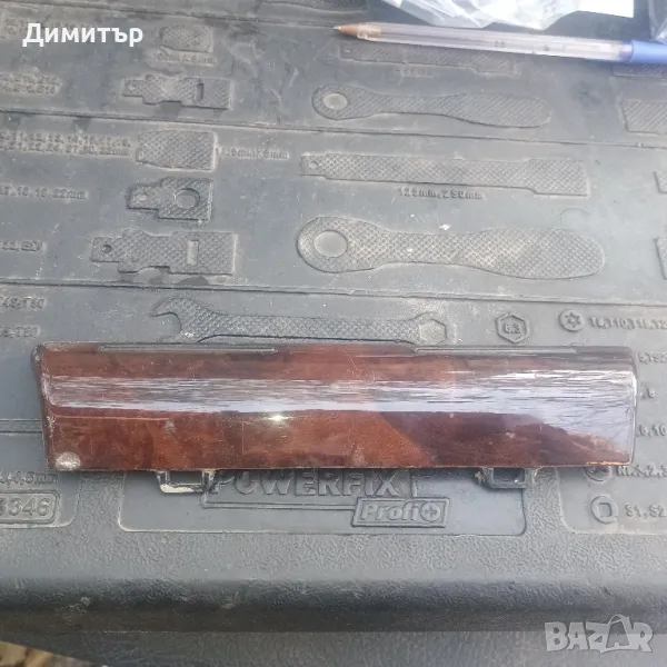 Лайстна Махагон Пепелник За Ауди А6 2000г / Audi A6 2000y, снимка 1