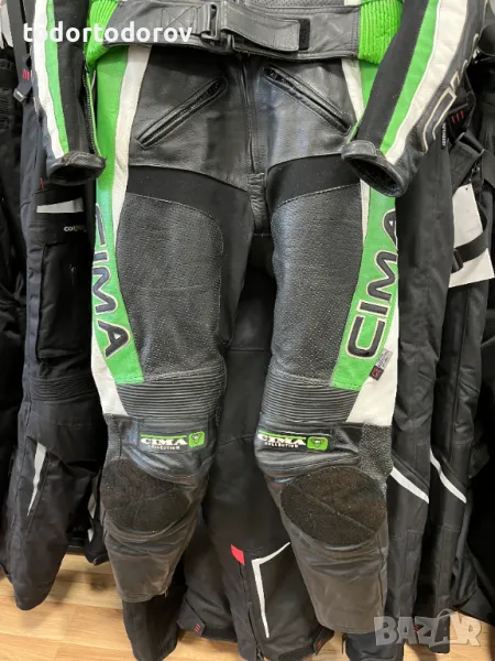 Кожен мото екип CIMA Racing,2 части ,M-50,гърбица,протектори,като нов, снимка 1
