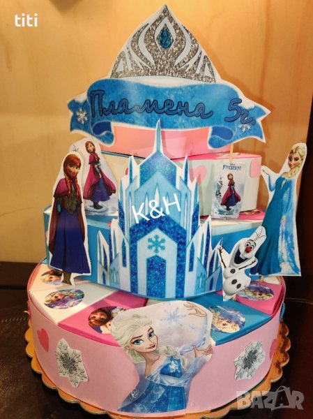 Картонена торта Елза и Анна , снимка 1