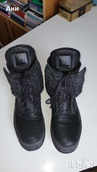 Боти от естествена кожа 39 номер, снимка 1