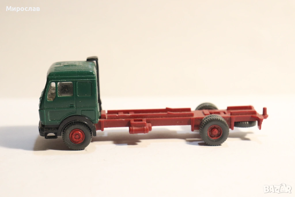 WIKING H0 1/87 MERCEDES BENZ КАМИОН КОЛИЧКА МОДЕЛ, снимка 1