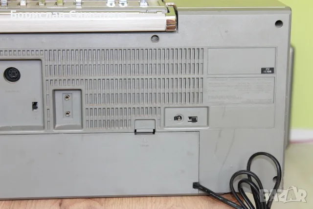 Радиокасетофон Hitachi TRK-W55H, снимка 13 - Радиокасетофони, транзистори - 55845838