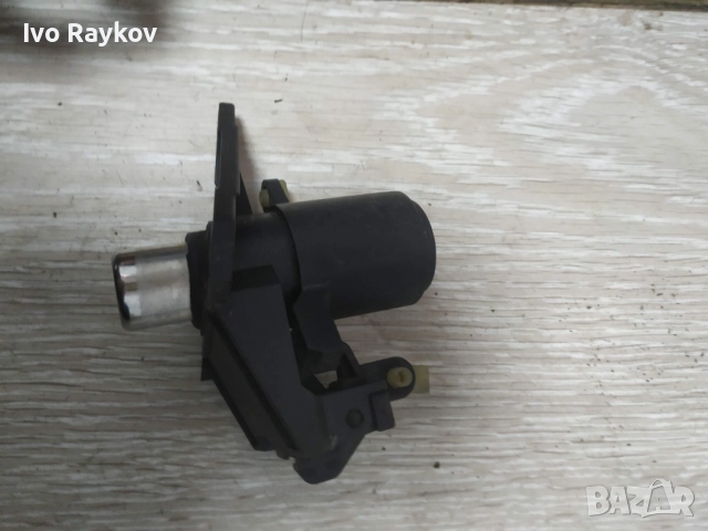 Кючалка задна врата Opel Corsa 1997 , GM506 , снимка 2 - Части - 52892399