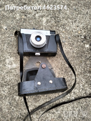 Стар фотоапарат Смена 8