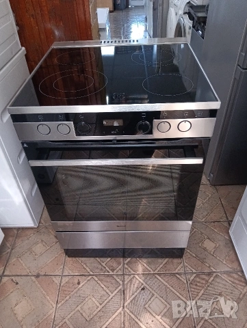 Иноксова свободно стояща печка с керамичен плот Gram с PIROLISE и 2 години гаранция!