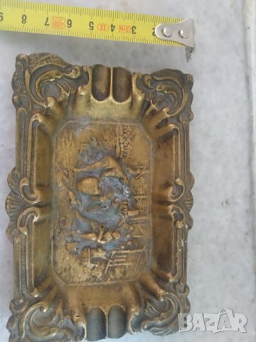 стар бронзов пепелник, снимка 2 - Антикварни и старинни предмети - 37838788