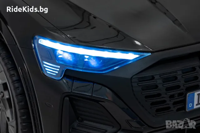 Audi SQ8 12V – Детски акумулаторен джип, Черен, EVA гуми, снимка 11 - Детски велосипеди, триколки и коли - 50418596