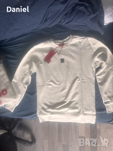 Дрехи Hugo Boss, Moncler и Dsquared2. , снимка 2 - Блузи - 56441988