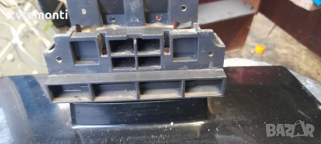 оригинална стойка  BN61-05321X за телевизор SAMSUNG модел LE26B350F1W, снимка 2 - Стойки, 3D очила, аксесоари - 35167885