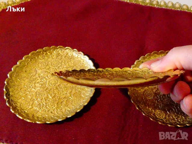 Старинна релефна бронзова чиния,подложка. , снимка 6 - Антикварни и старинни предмети - 30105408
