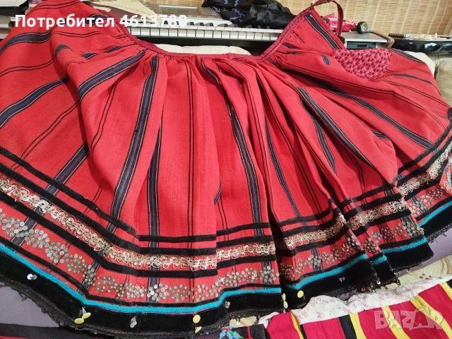 Части от женска носия, снимка 2 - Антикварни и старинни предмети - 52514910