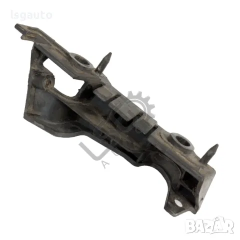 Десен държач предна броня AUDI A4 (B8) 2008-2015 ID: 144429, снимка 2 - Части - 49490140