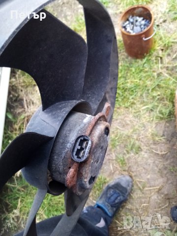 Перка радиатор Опел виваро, Рено трафик 1.9