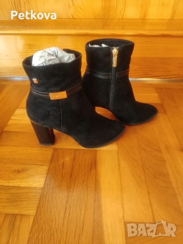 Велурени боти и дам.чантичка, снимка 4 - Дамски боти - 52156784