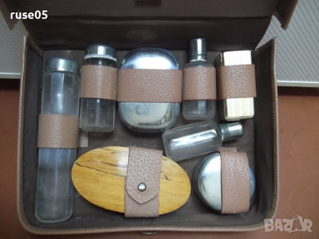 Несесер за тоалетни принадлежности стар, снимка 3 - Колекции - 54171078