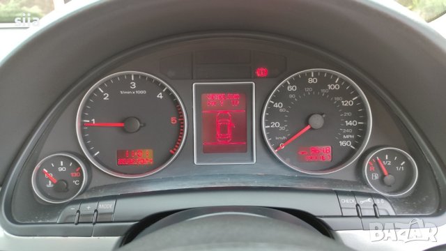 Audi A4 B7 2.0 tdi S-Line, снимка 4 - Автомобили и джипове - 44392368