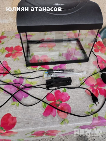 Продавам аквариум 25л