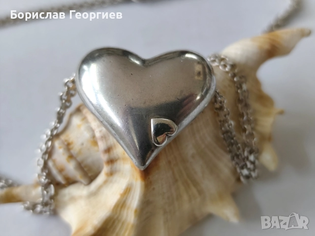 Сребърно колие с медальон сърце Avon 925, снимка 2 - Колиета, медальони, синджири - 52719271