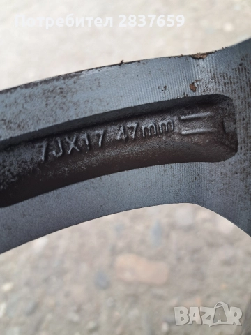 17 цола за Нисан JUKE- Оригинални, снимка 7 - Гуми и джанти - 52885638