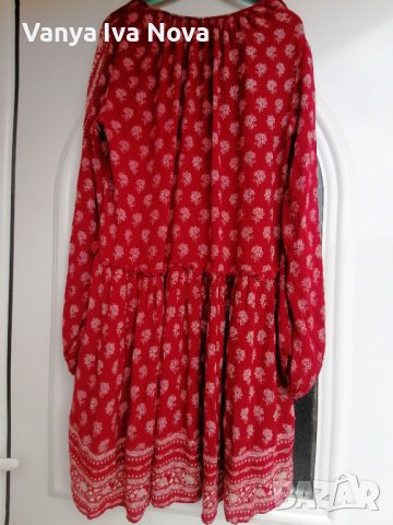 Zara trafaluc червена рокля с фигурки , снимка 2 - Рокли - 42141524